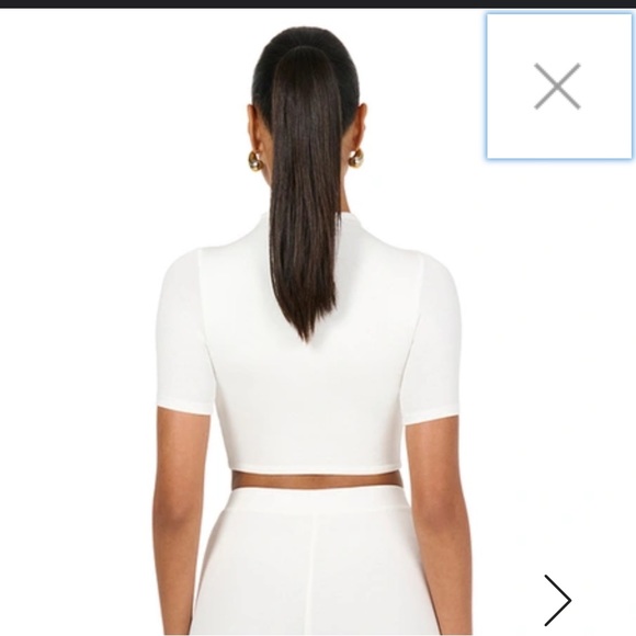 NWT- Naked Wardrobe, Nordstrom- Large- White 1/2 sleeve- Mock Neck Cropped - Picture 11 of 14